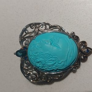 Turquoise cameo broach